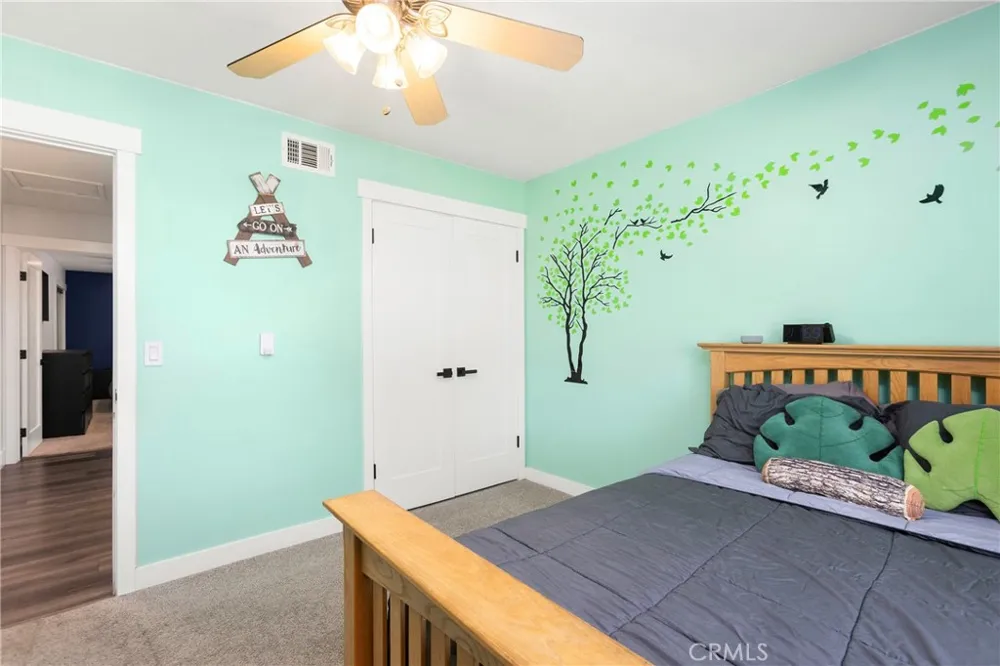 3238 W Ravenswood Anaheim, CA 92804