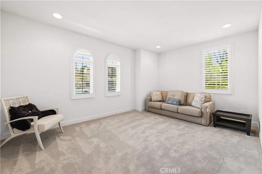 57 Lowland Irvine, CA 92602