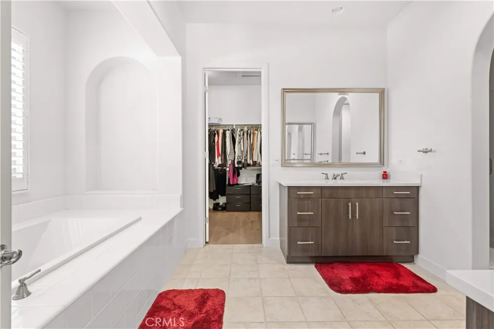 57 Lowland Irvine, CA 92602