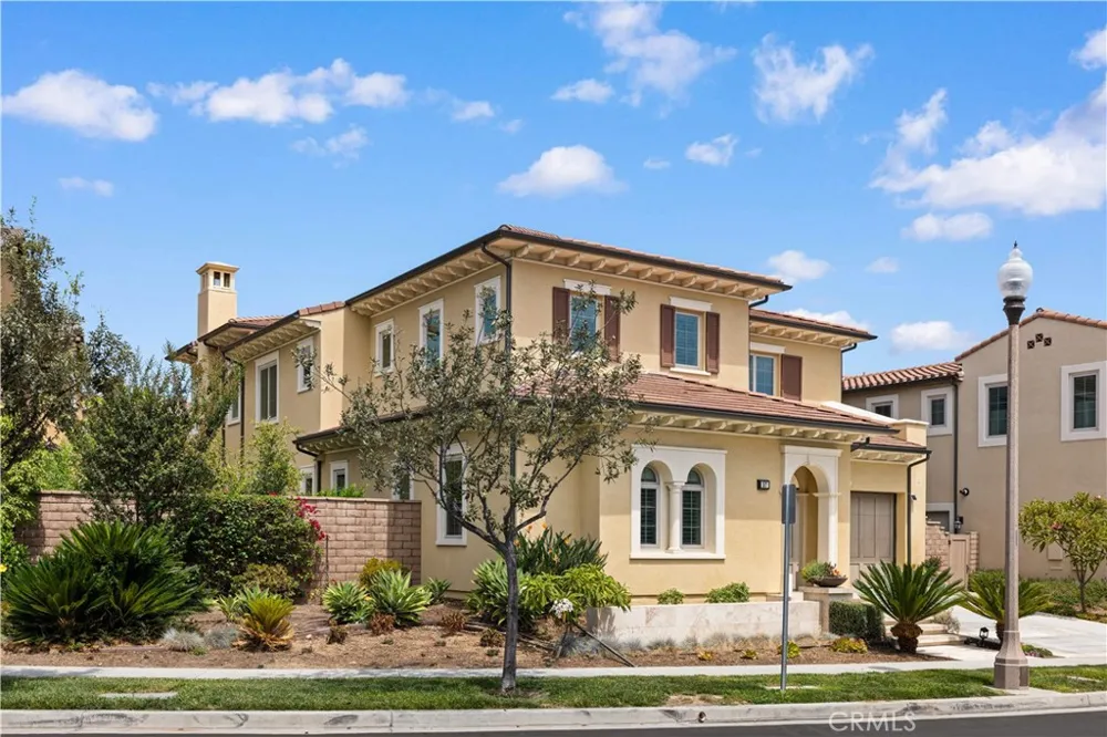 57 Lowland Irvine, CA 92602