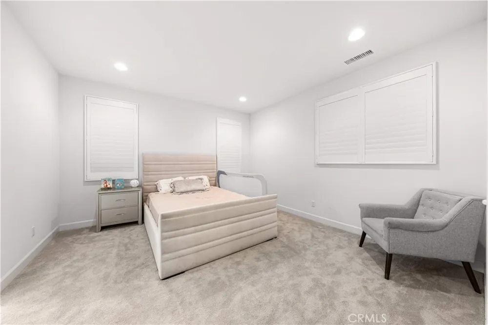 57 Lowland Irvine, CA 92602