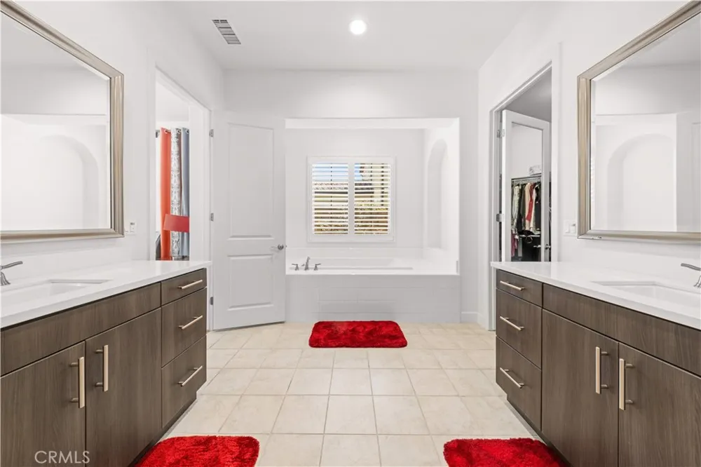 57 Lowland Irvine, CA 92602