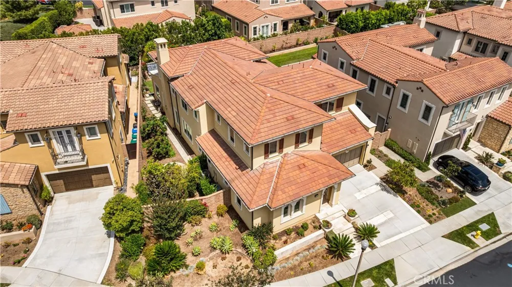 57 Lowland Irvine, CA 92602