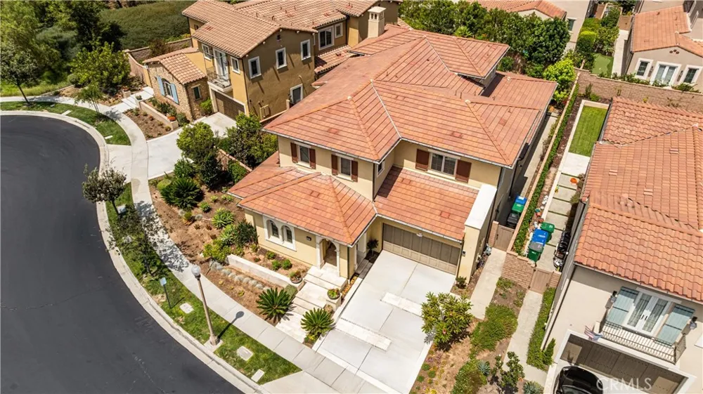 57 Lowland Irvine, CA 92602