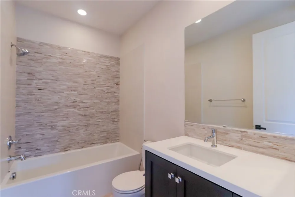 77 Sunset Cove Irvine, CA 92602