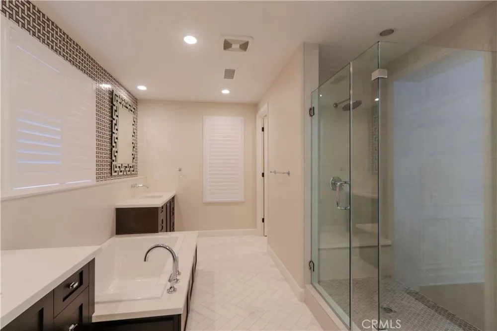 77 Sunset Cove Irvine, CA 92602