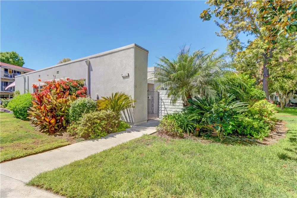 2159 Via Mariposa E #C Laguna Woods, CA 92637