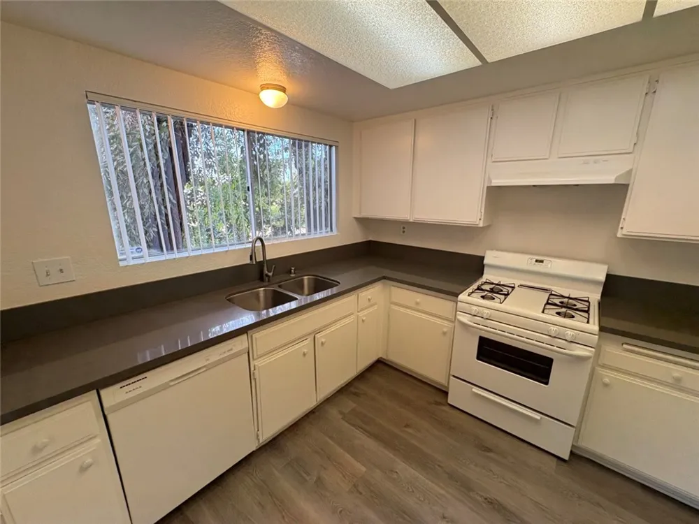 3210 W W. Orange Avenue #22 Anaheim, CA 92804