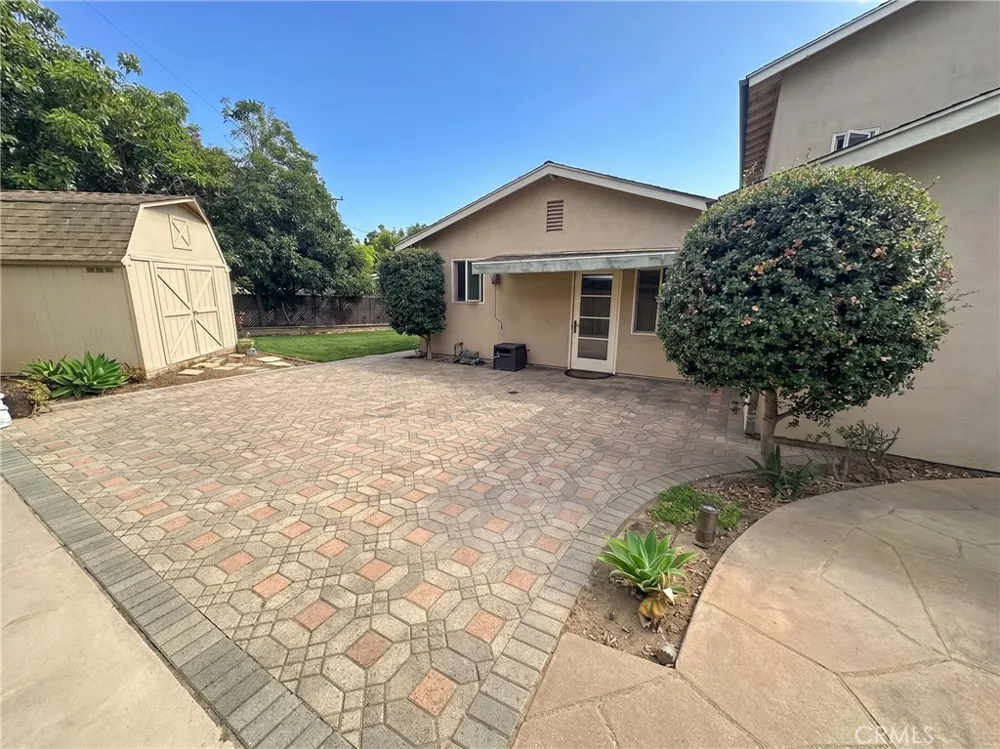 104 San Federico Santa Barbara, CA 93111