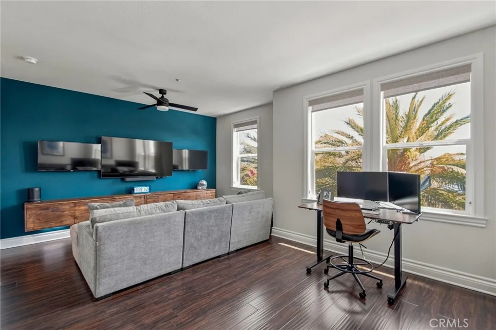 12 Midtown Aliso Viejo, CA 92656