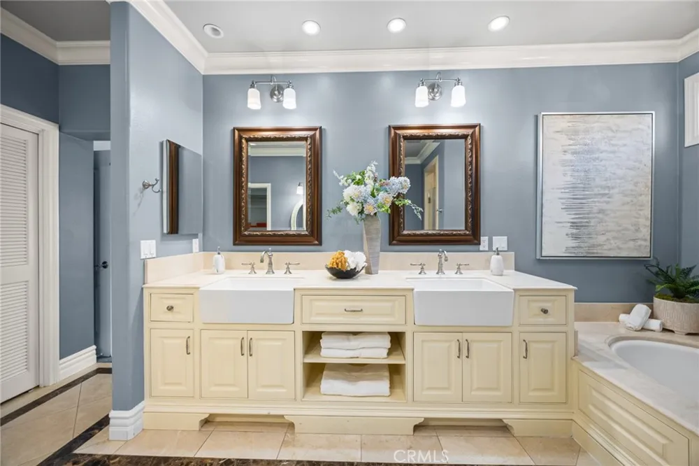 19292 Jasper Hill Trabuco Canyon, CA 92679