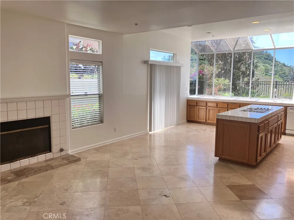 6609 E Pinnacle Pointe Orange, CA 92869