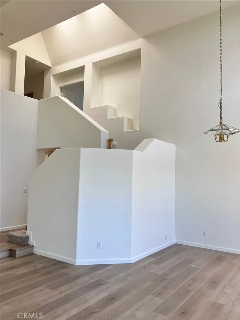 6609 E Pinnacle Pointe Orange, CA 92869