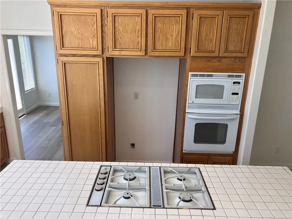 6609 E Pinnacle Pointe Orange, CA 92869