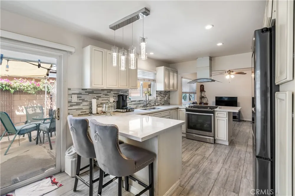 14765 Dunton Whittier, CA 90604