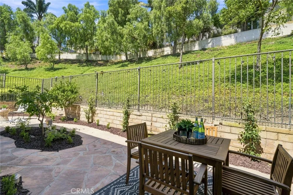 15 Calle Calurosa San Clemente, CA 92673