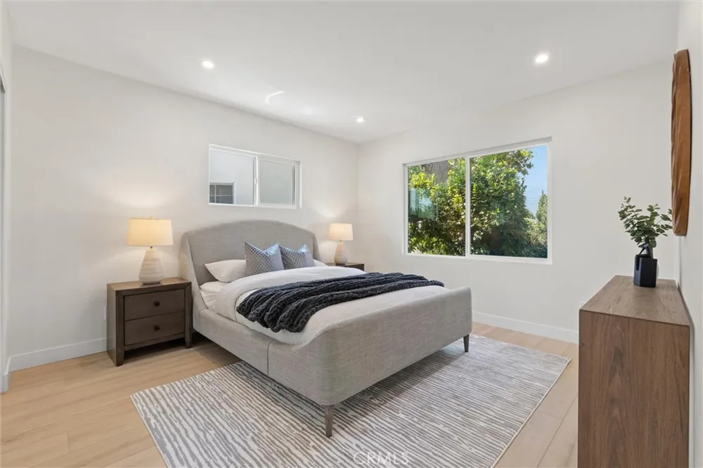 2121 S 3rd Arcadia, CA 91006