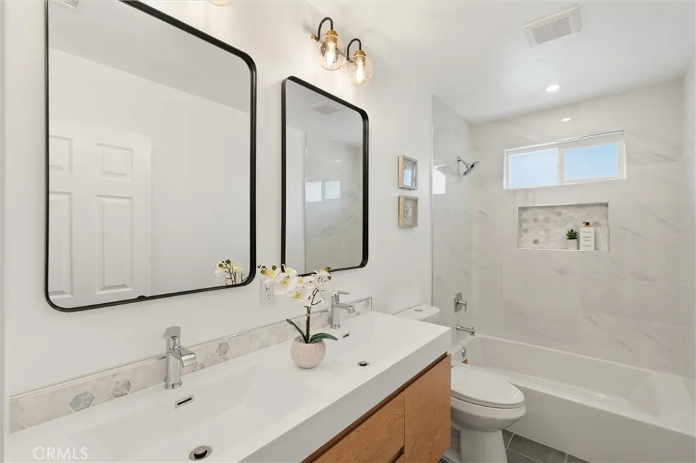 2121 S 3rd Arcadia, CA 91006