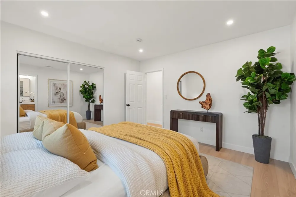 2121 S 3rd Arcadia, CA 91006