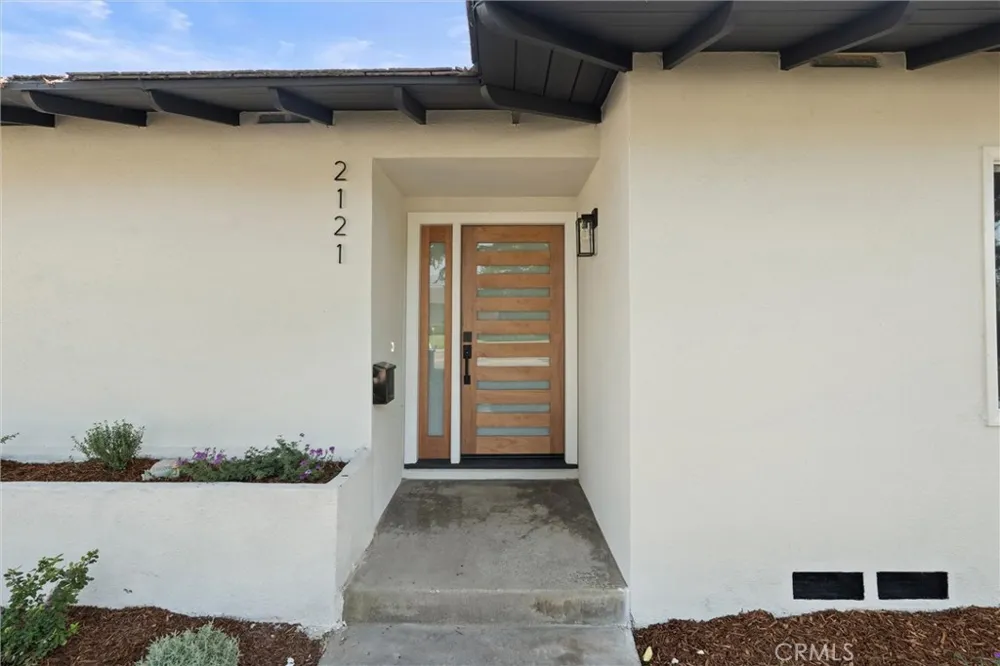 2121 S 3rd Arcadia, CA 91006