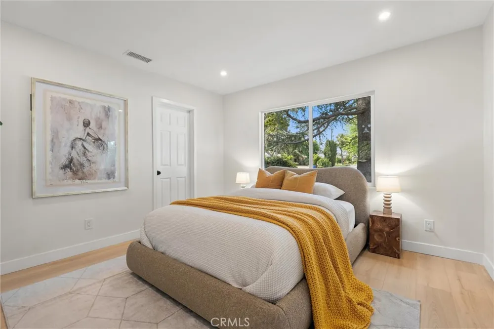 2121 S 3rd Arcadia, CA 91006