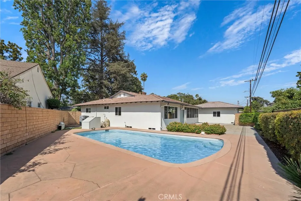 2121 S 3rd Arcadia, CA 91006