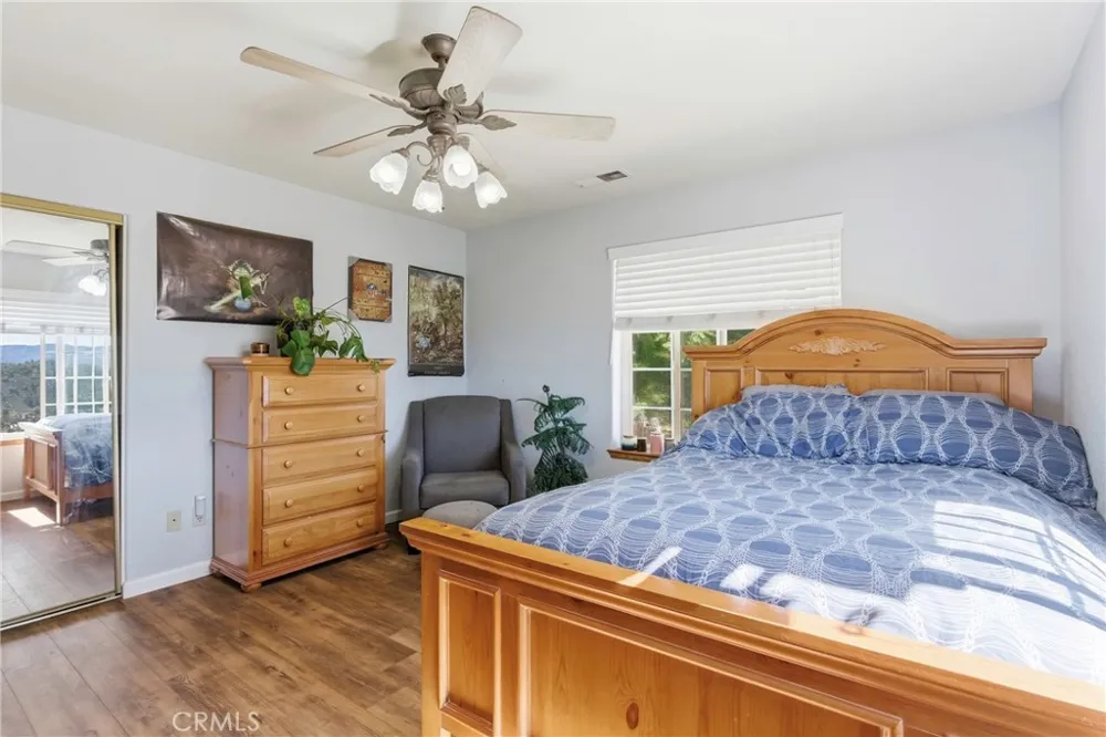27100 Barkes Tehachapi, CA 93561