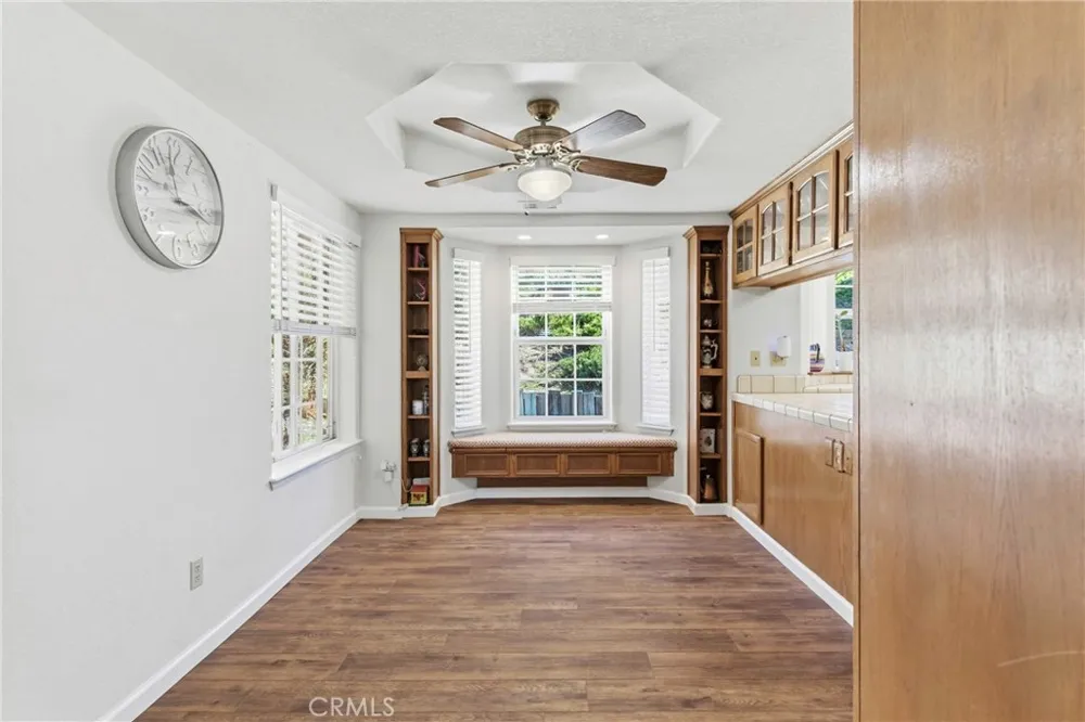 27100 Barkes Tehachapi, CA 93561