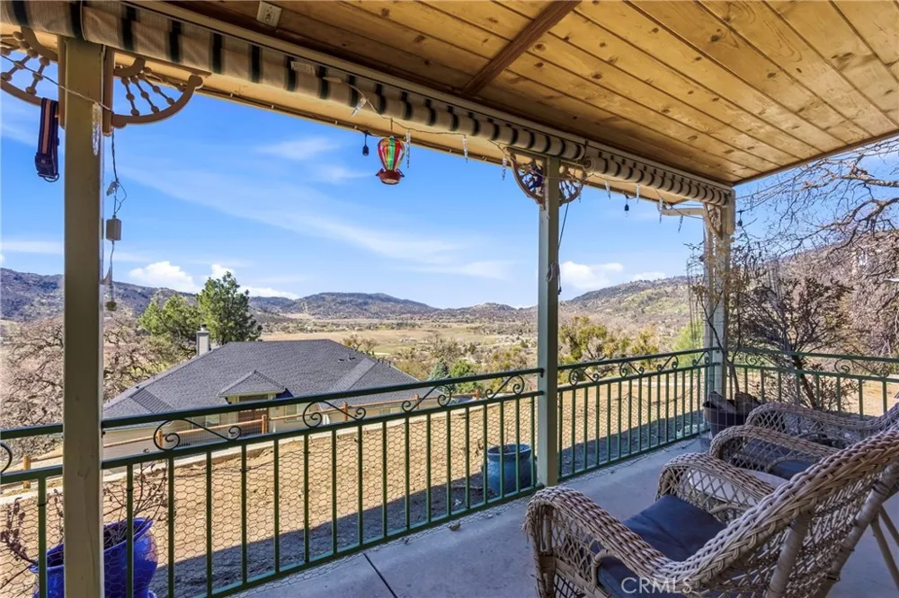 27100 Barkes Tehachapi, CA 93561