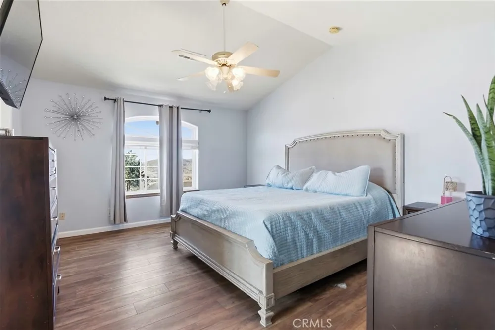 27100 Barkes Tehachapi, CA 93561