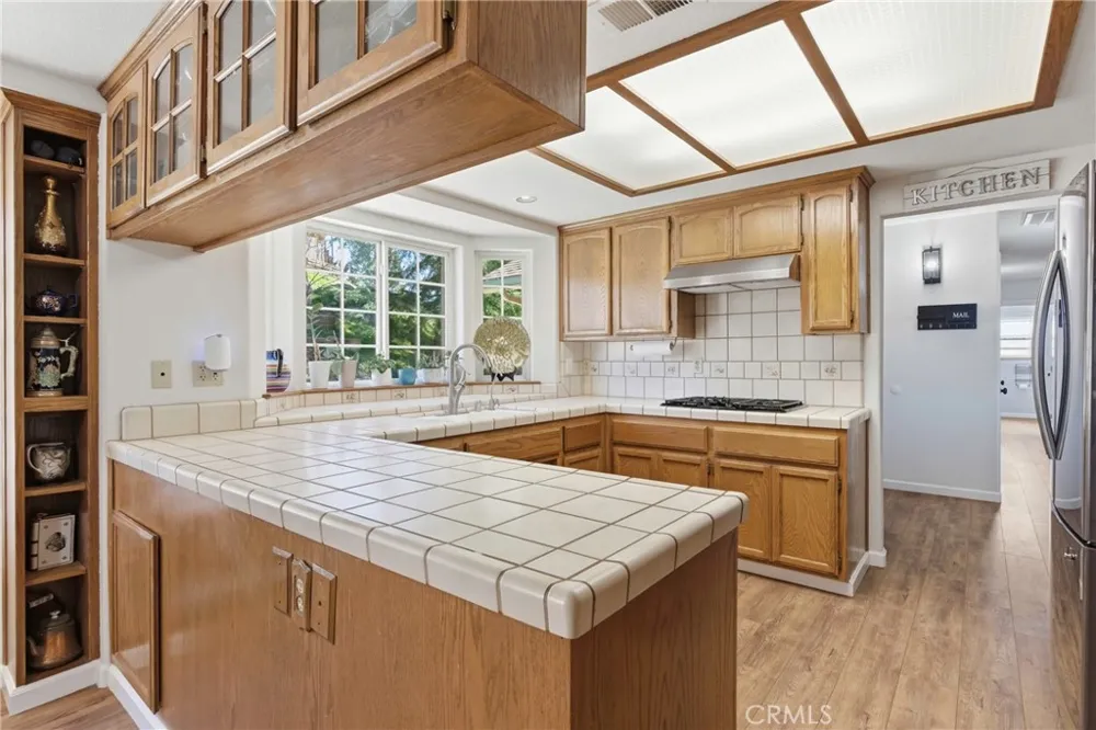 27100 Barkes Tehachapi, CA 93561