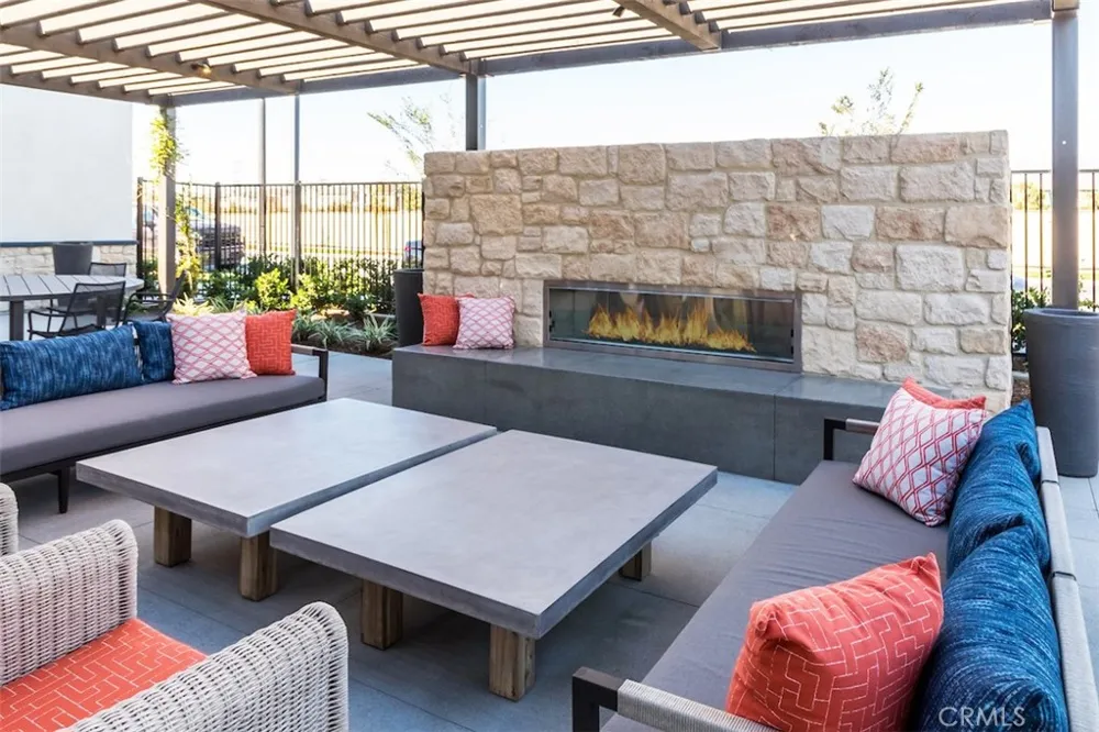 4154 S S. WILDFLAX PASEO #106 Ontario, CA 91761