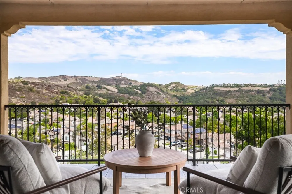 23 Cielo Azul Mission Viejo, CA 92692