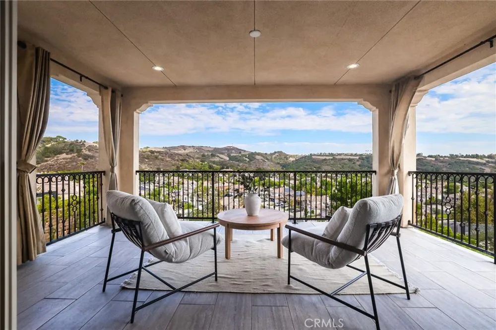 23 Cielo Azul Mission Viejo, CA 92692