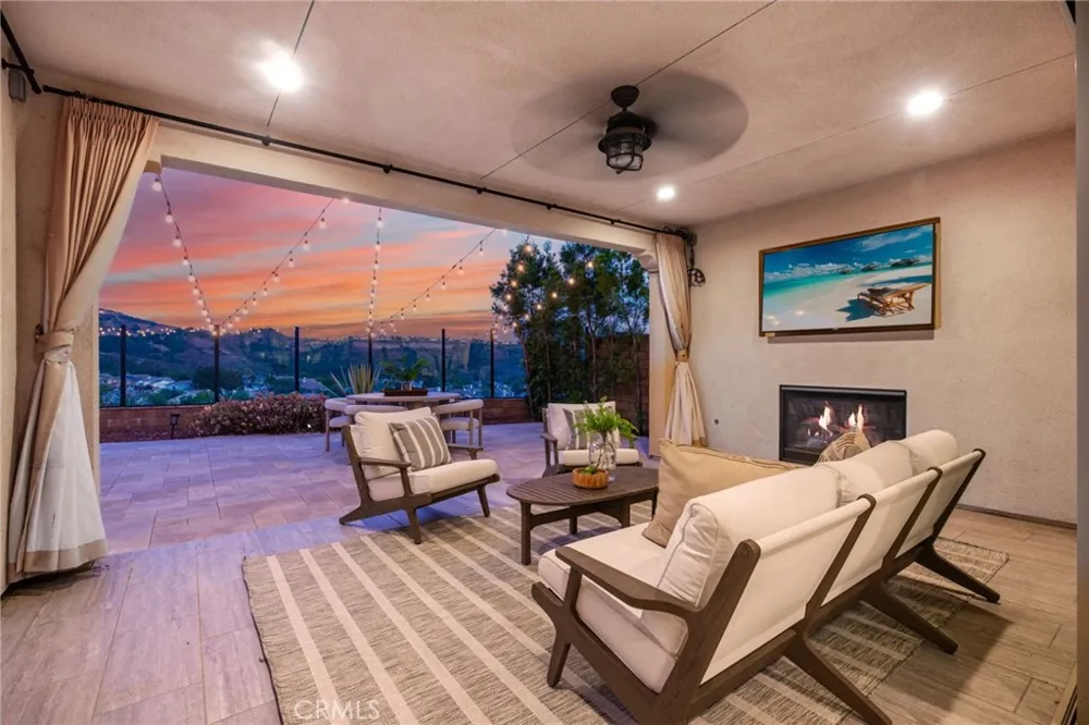 23 Cielo Azul Mission Viejo, CA 92692