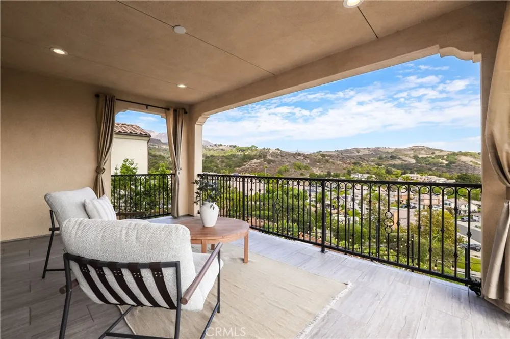 23 Cielo Azul Mission Viejo, CA 92692