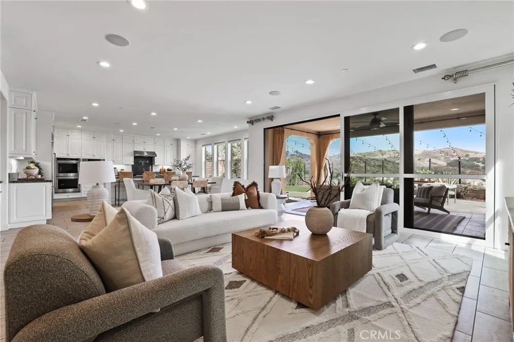 23 Cielo Azul Mission Viejo, CA 92692
