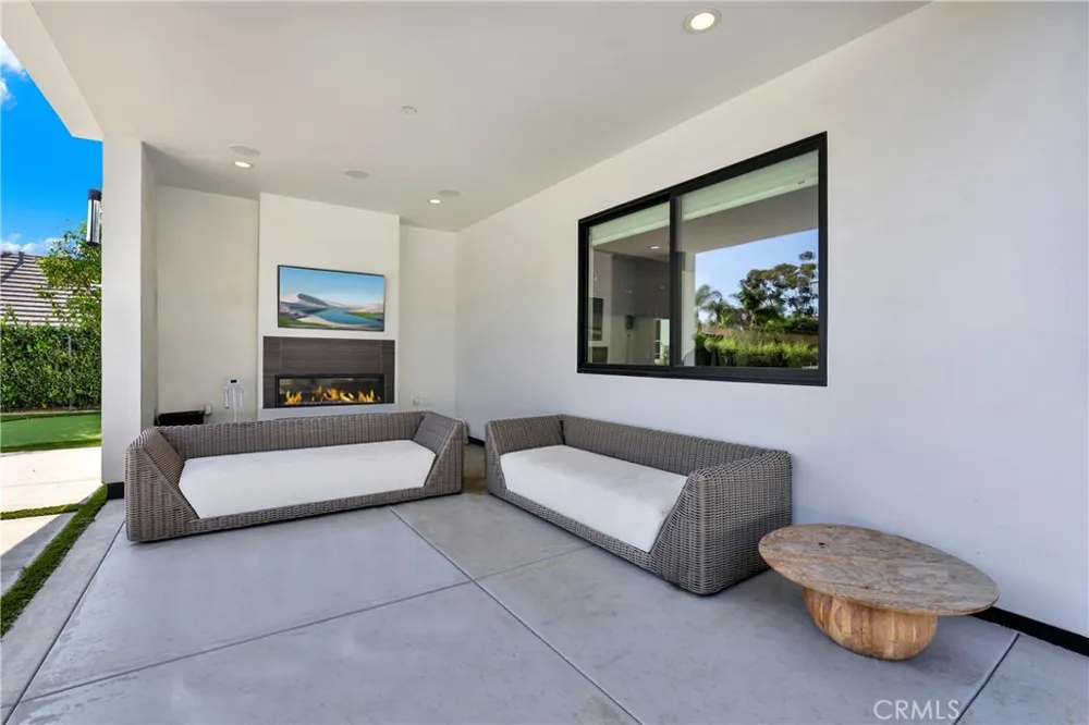 18852 CANYON CREST DRIVE Villa Park, CA 92861