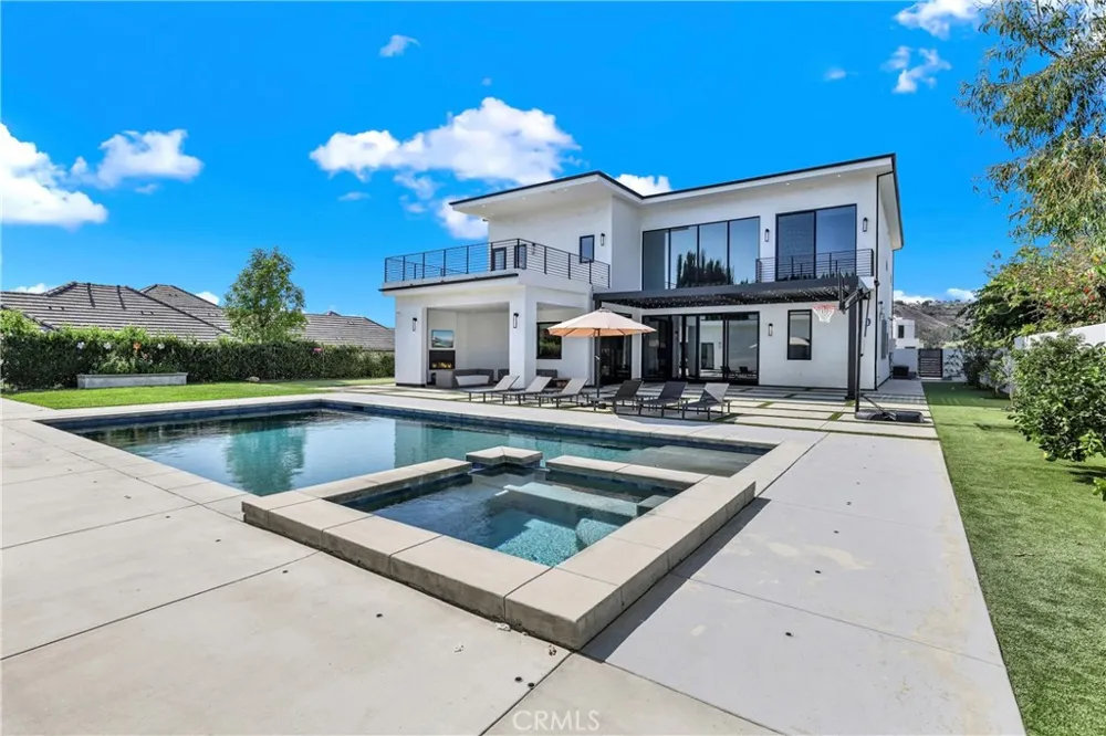 18852 CANYON CREST DRIVE Villa Park, CA 92861