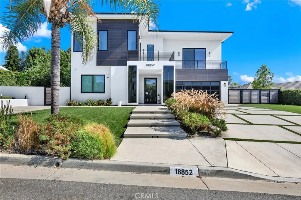 18852 CANYON CREST DRIVE Villa Park, CA 92861