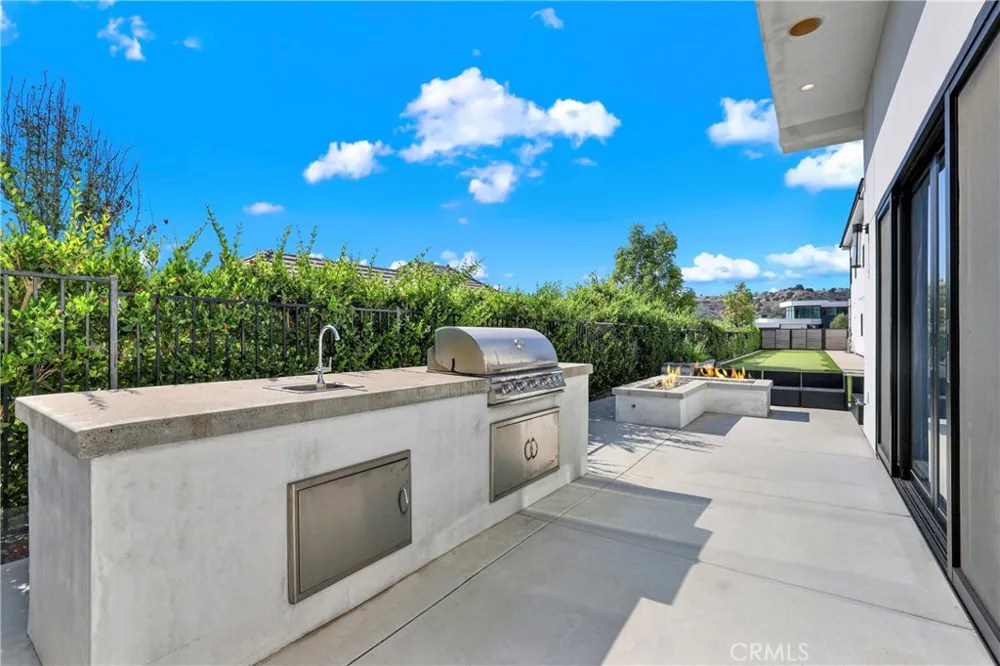 18852 CANYON CREST DRIVE Villa Park, CA 92861