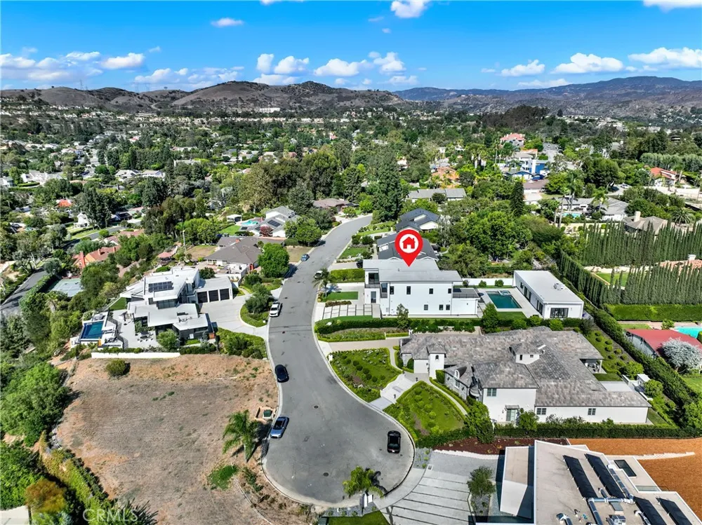 18852 CANYON CREST DRIVE Villa Park, CA 92861