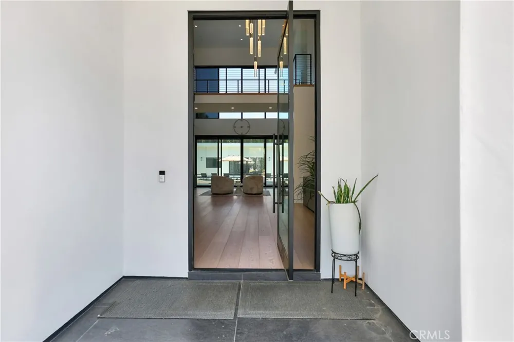 18852 CANYON CREST DRIVE Villa Park, CA 92861