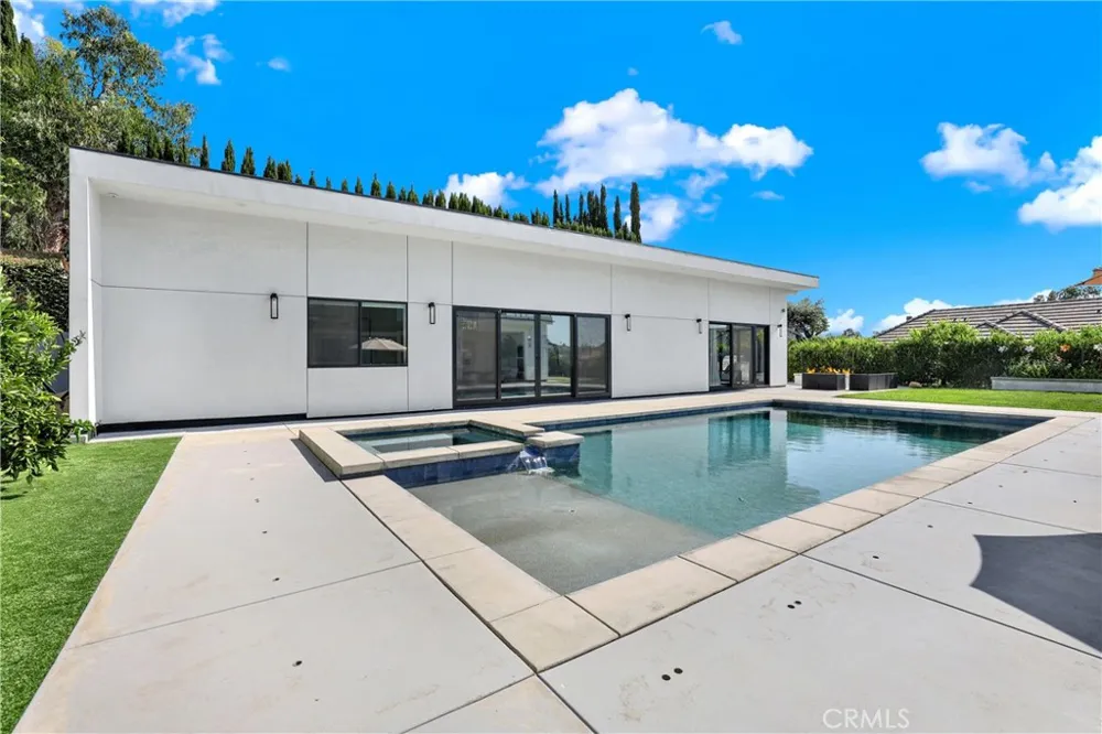 18852 CANYON CREST DRIVE Villa Park, CA 92861