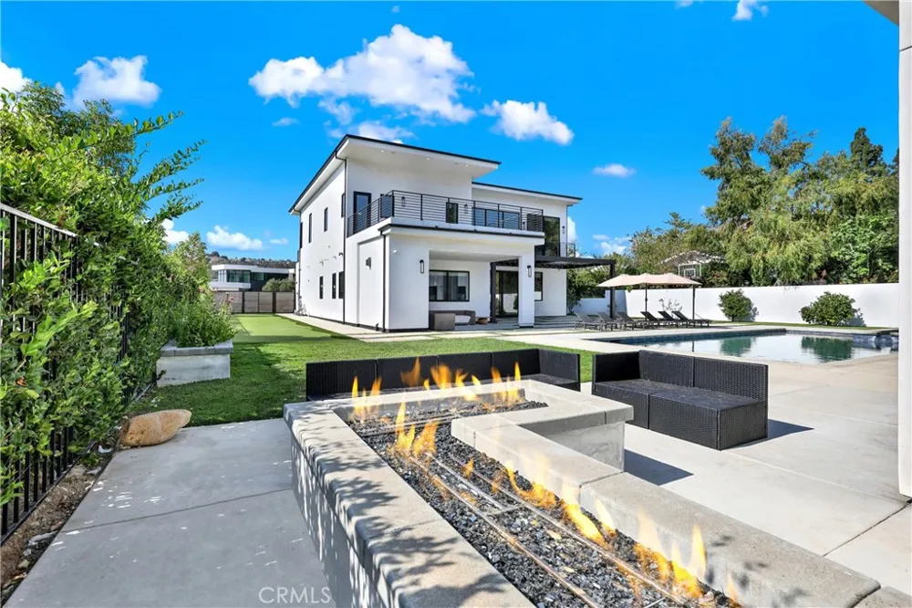 18852 CANYON CREST DRIVE Villa Park, CA 92861