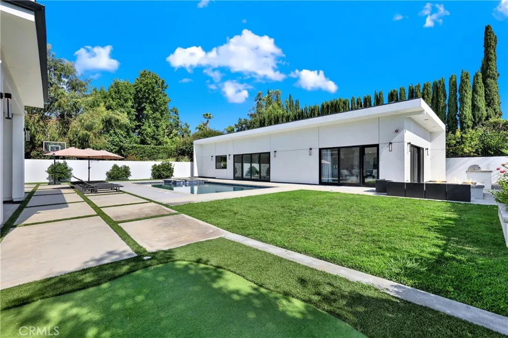 18852 CANYON CREST DRIVE Villa Park, CA 92861