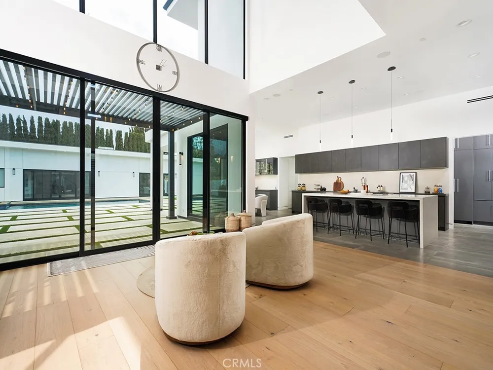 18852 CANYON CREST DRIVE Villa Park, CA 92861