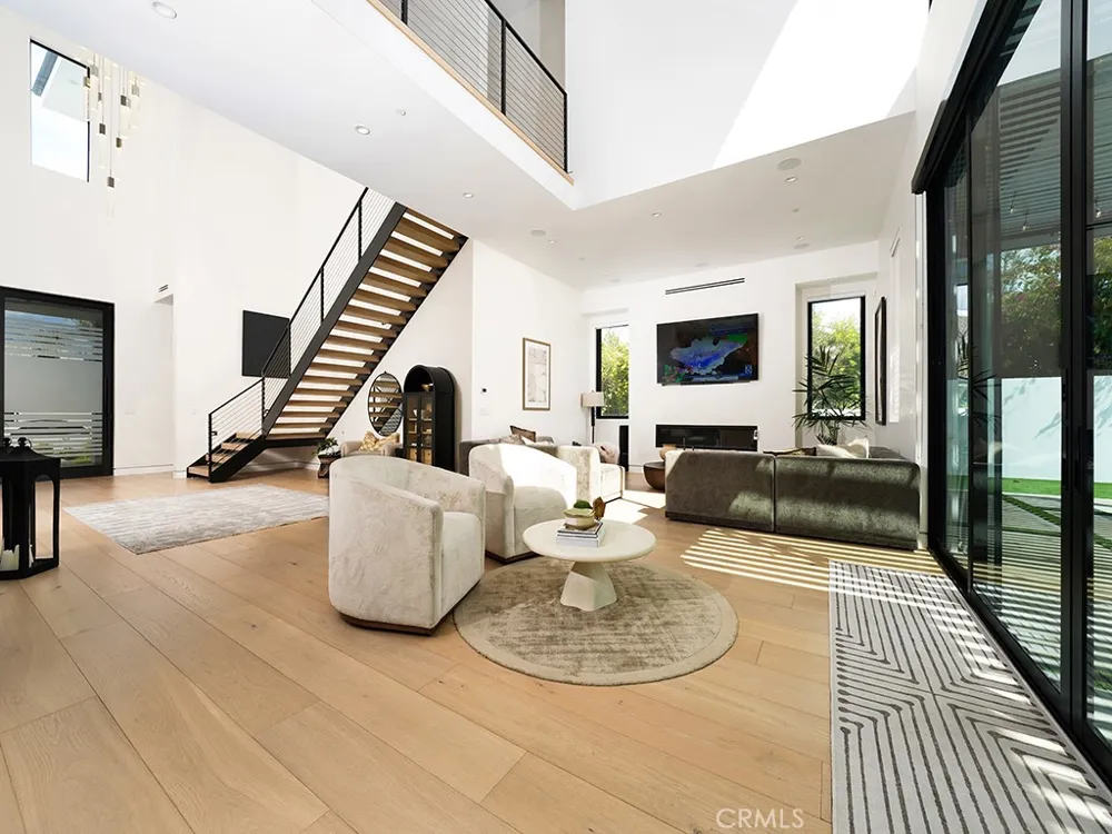 18852 CANYON CREST DRIVE Villa Park, CA 92861