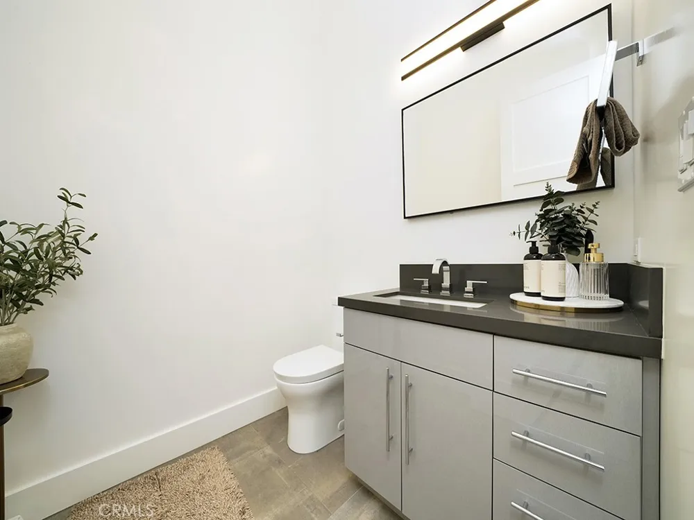 18852 CANYON CREST DRIVE Villa Park, CA 92861