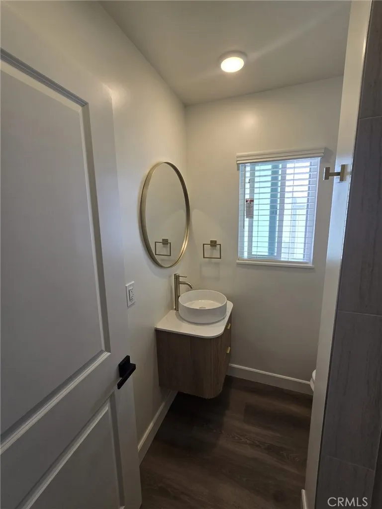 15417 Tuba Street San Fernando, CA 91345